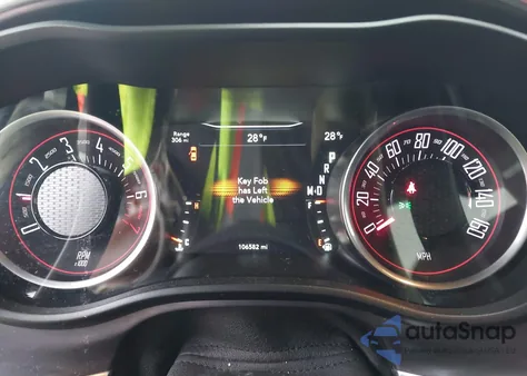 2016 Dodge Challenger Sxt z USA, uszkodzony, nr VIN 2C3CDZAG3GH280363